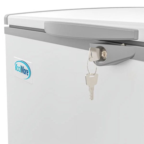 KoolMore 77 in. Commercial Chest Freezer 24 cu ft. - Image 9