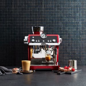 De'Longhi - La Specialista Prestigio Espresso Machine with Active Temperature Control and Dual Heating System - Red